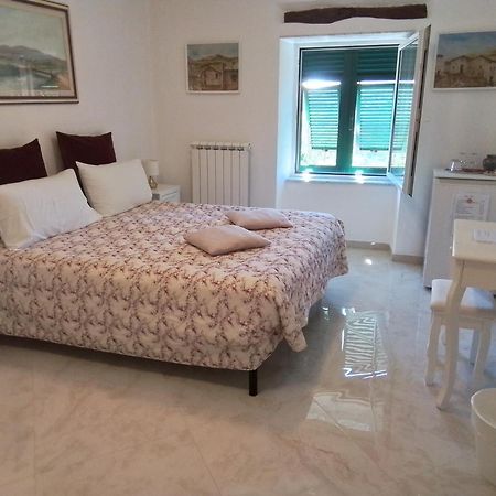 Anita B&B Uscio Екстериор снимка