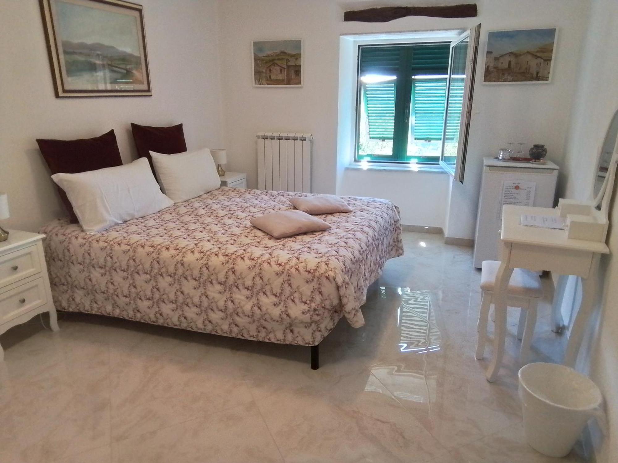 Anita B&B Uscio Екстериор снимка